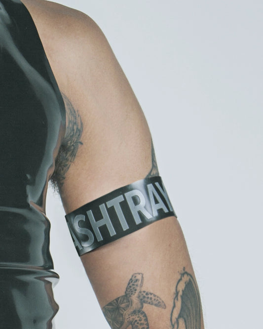 Ashtray bicep band