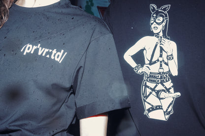 Strap-on queen PRVRTD T Shirt